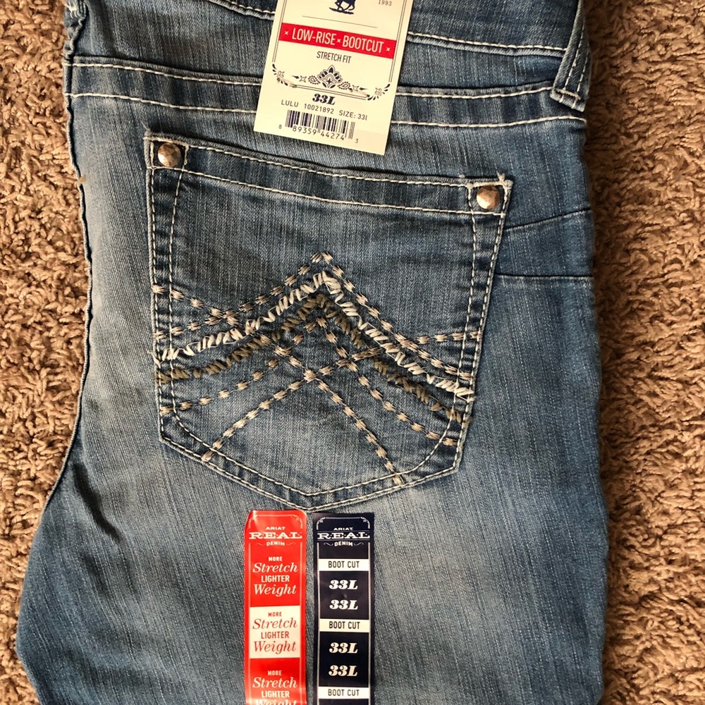 Ariat Women’s Jeans-NEW